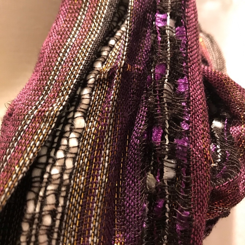 Metallic Scarf - Picture 3 of 3